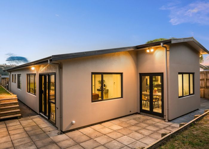  at 25 Kaimai Place, Aotea, Porirua