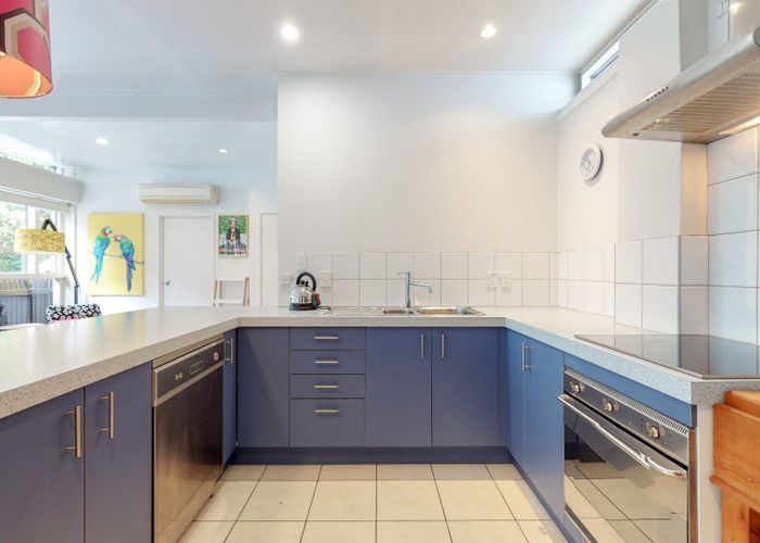  at 352A Tinakori Road, Thorndon, Wellington, Wellington