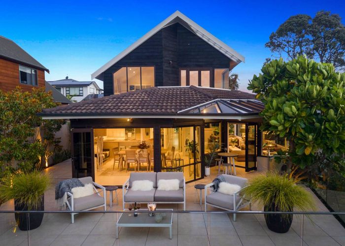  at 77 The Terrace, Herald Island, Waitakere City, Auckland