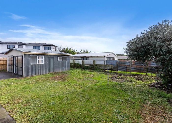 at 32 IdleWild Avenue, Mangere, Manukau City, Auckland