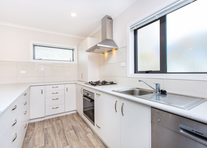  at 1/15 Cook Street, Hamilton East, Hamilton