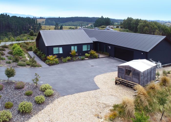  at 46 Redmill Road, Redwood Valley