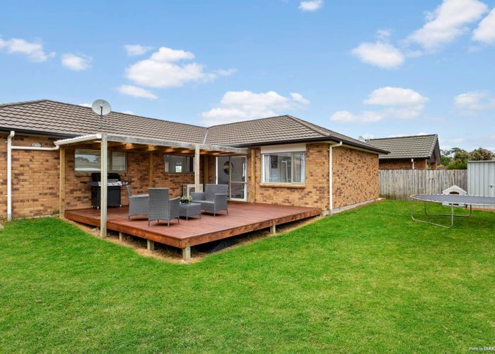  at 20 Chic Gardens, Parakai, Helensville