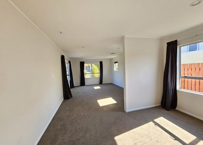  at 20 Staithes Drive North, Whitby, Porirua, Wellington