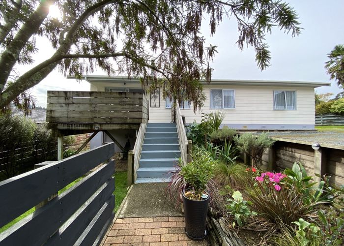  at 17 Amber Grove, Birchville, Upper Hutt