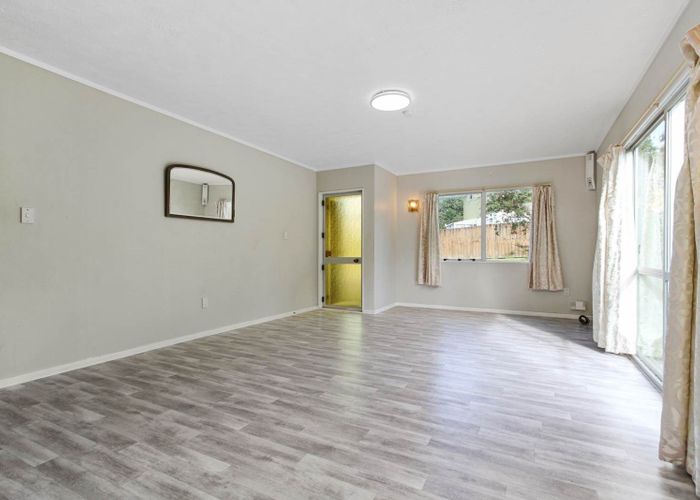  at 43 Kohekohe Street, New Lynn, Auckland