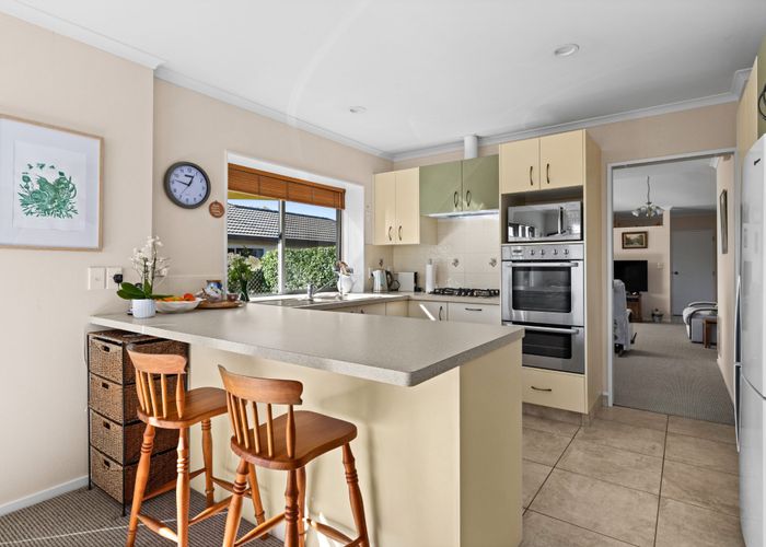 at 8 Rosehill Way, Taradale, Napier, Hawke's Bay