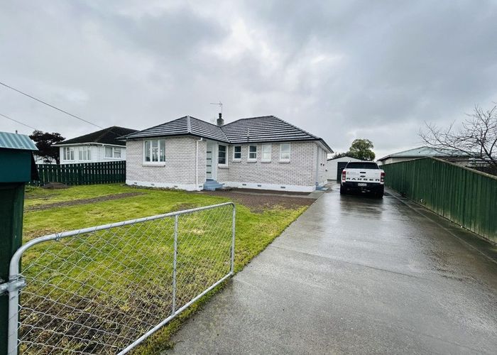  at 4 Grant Crescent, Masterton, Masterton