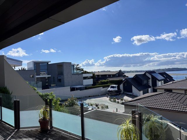  at 1/15A Takutai Avenue, Bucklands Beach, Manukau City, Auckland