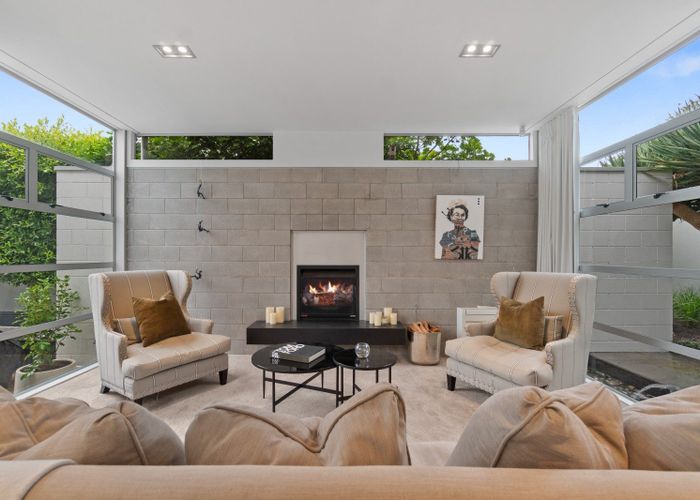  at 40 Woodside Road, Mount Eden, Auckland City, Auckland