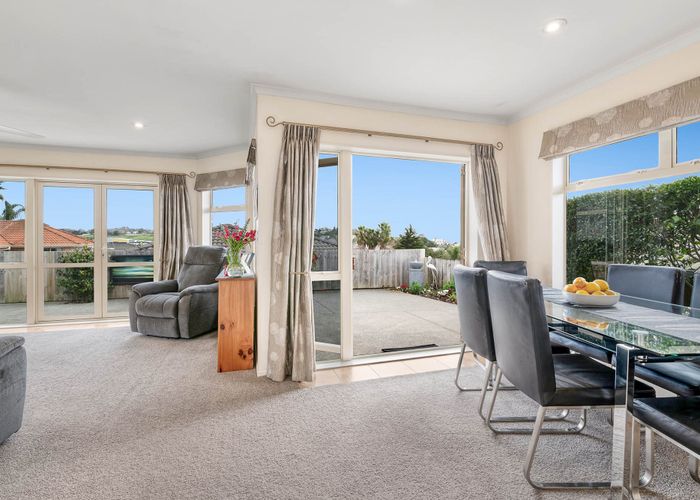  at 16 Elan Place, Stanmore Bay, Whangaparaoa