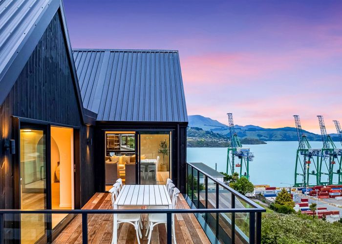  at 7 Reserve Terrace, Lyttelton