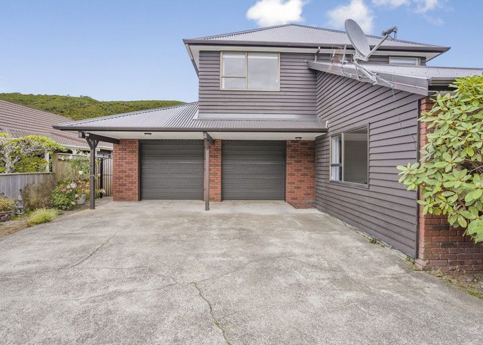  at 52 McEnroe Grove, Naenae, Lower Hutt