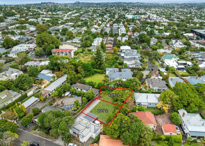  at 2/5 and 3/5 Edenvale Park Road, Mount Eden, Auckland City, Auckland