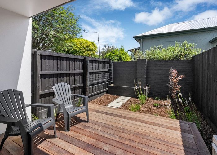 at 2/20 Whiteleigh Avenue, Addington, Christchurch City, Canterbury