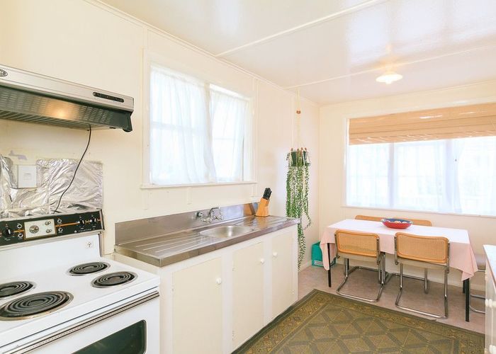  at 1034 High Street, Avalon, Lower Hutt, Wellington