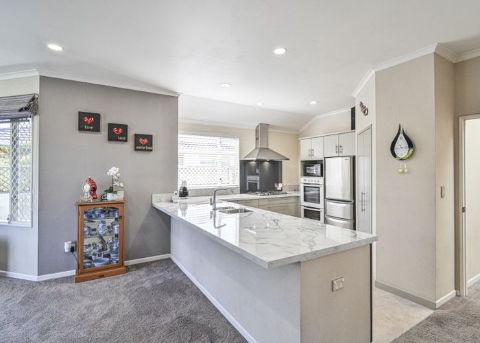  at 408 King Street South, Hastings