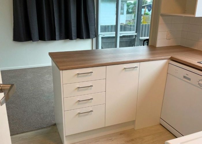  at 20 Ewbank Place, Manurewa, Auckland