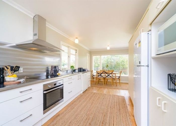  at 16 Newcastle Street, Hokowhitu, Palmerston North