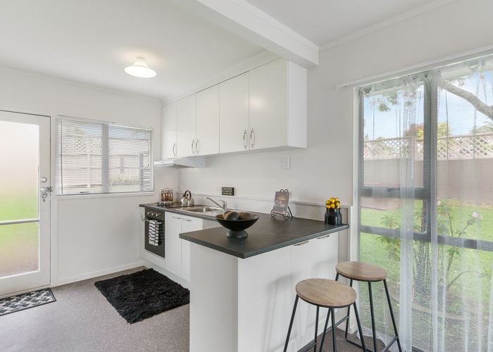  at 1/38 Edmonton Road, Henderson, Auckland