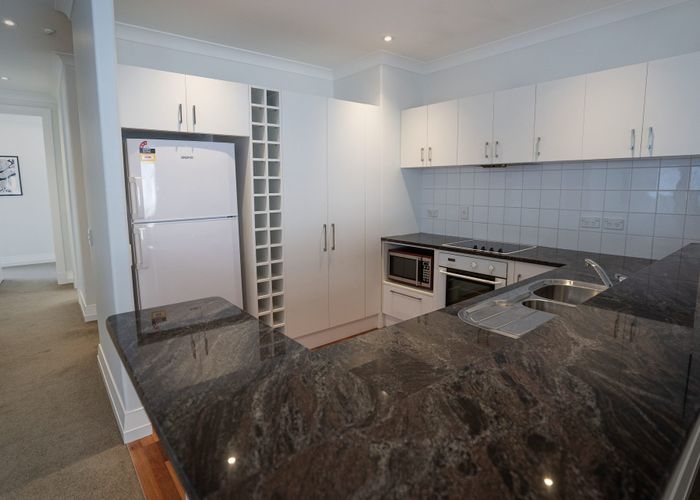  at 8D/16 The Terrace, Pipitea, Wellington, Wellington