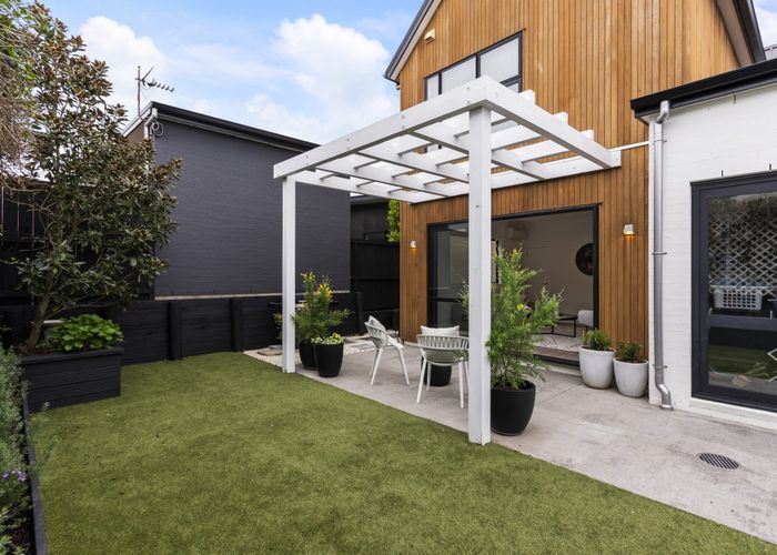  at 32 Onekiritea Road, Hobsonville, Waitakere City, Auckland
