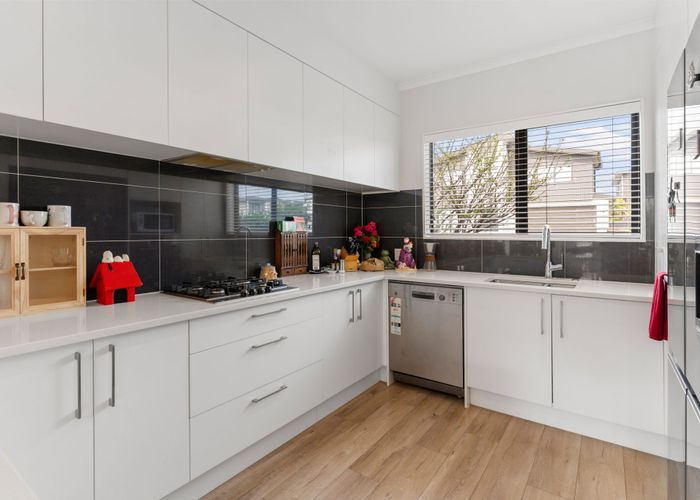  at 10 Riroriro Road, Hobsonville, Waitakere City, Auckland