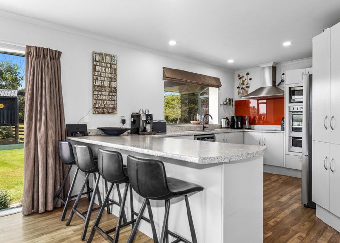  at 27 Putiki Road, Edgecumbe, Whakatane, Bay Of Plenty