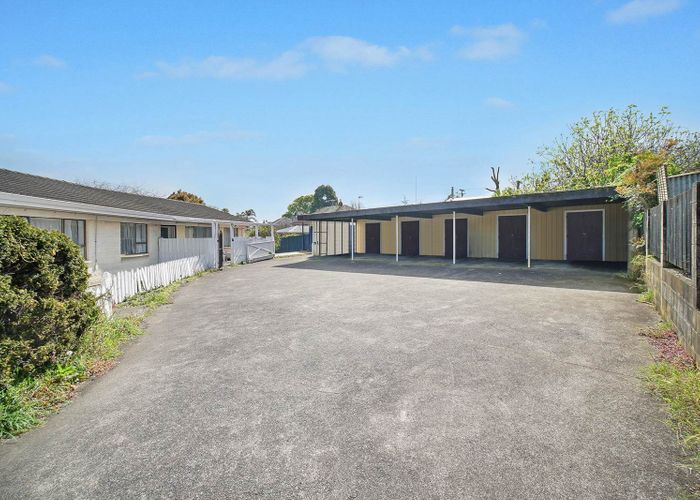  at 2/31 Bowater Place, Manurewa, Manukau City, Auckland