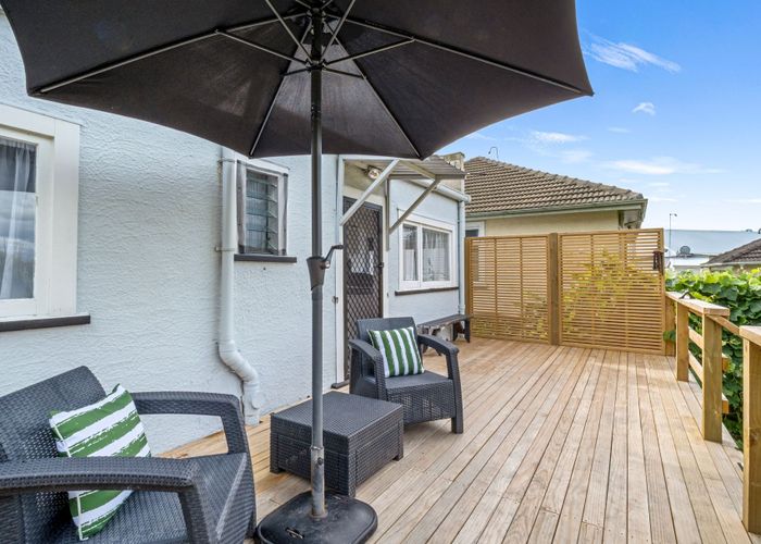  at 108 Anzac Parade, Whanganui East, Whanganui, Manawatu / Whanganui