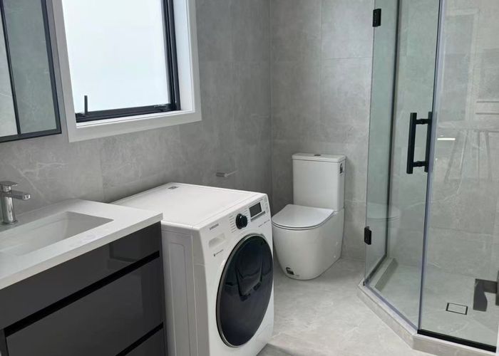  at 2 Pirihonga Road, Flat Bush, Auckland