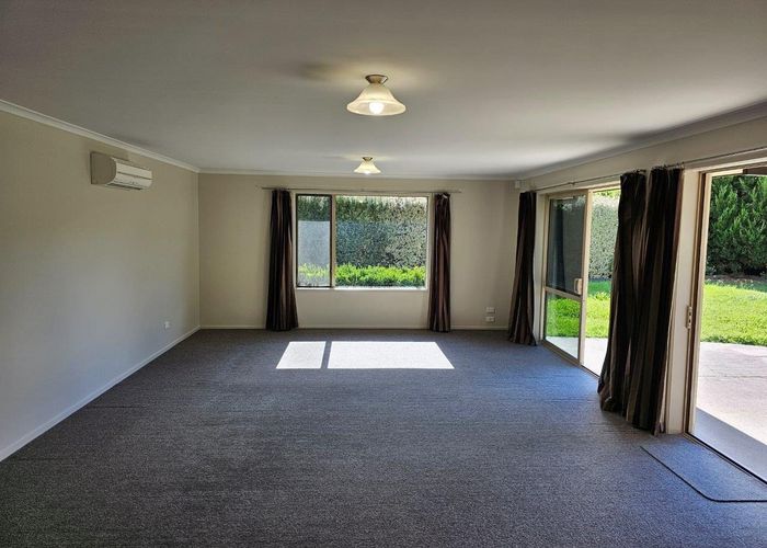  at 85 St James Drive, Huntington, Hamilton, Waikato