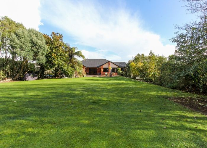  at 35 Shelter Grove, Frankleigh Park, New Plymouth