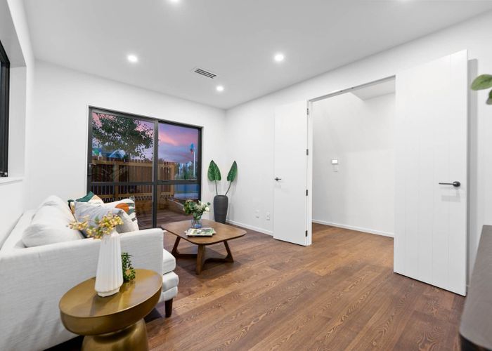  at 10 Sager Midgley Road, Hobsonville, Waitakere City, Auckland