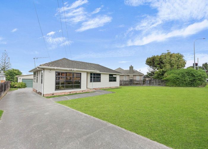  at 4 Walmsley Road, Mangere Bridge, Manukau City, Auckland