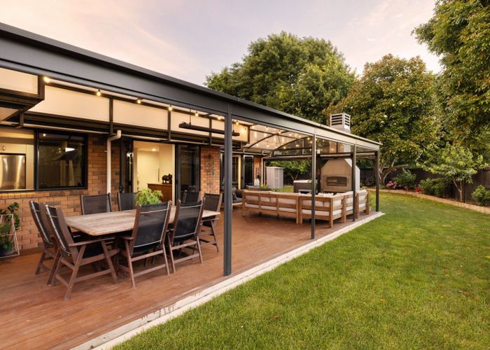  at 32 Winchester Place, Rototuna North, Hamilton