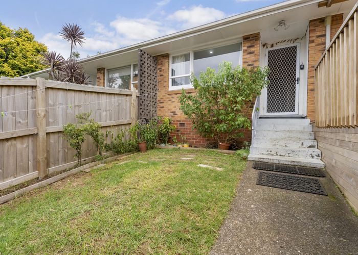  at 2/16 Boyd Avenue, Royal Oak, Auckland City, Auckland