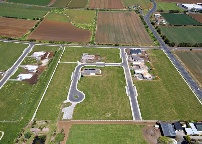 Free property data for 48 SUNSET DR, Pukekohe, Pukekohe homes.co.nz