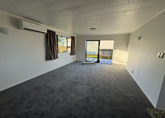  at 1/43 Ladies Mile, Manly, Whangaparaoa