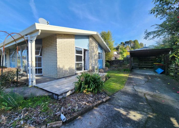  at 2/72 Cumberland Street, Welbourn, New Plymouth, Taranaki