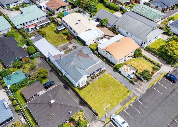  at 10 Norman Street, Vogeltown, New Plymouth, Taranaki