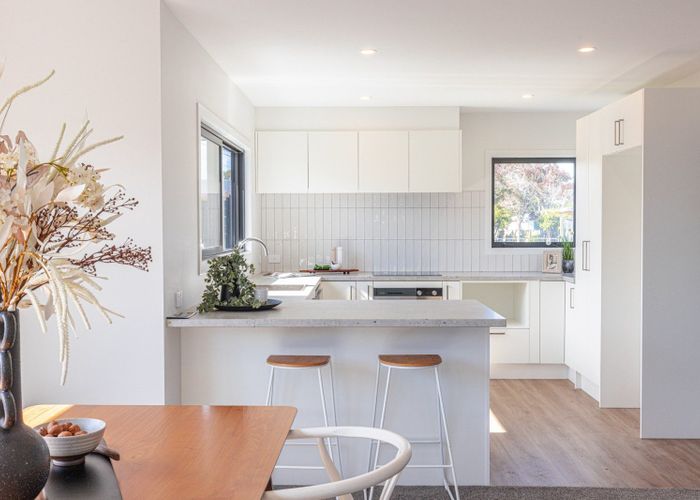  at 6 Cambridge Street, Gonville, Whanganui, Manawatu / Whanganui