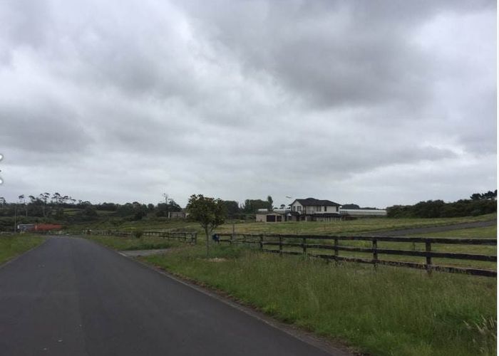  at 42 Retreat Drive, Mangere, Auckland