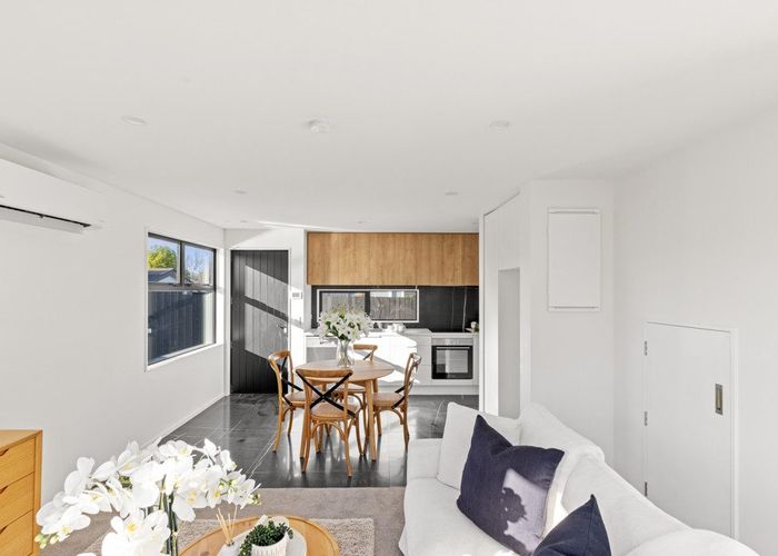  at 2/73 Warden Street, Richmond, Christchurch City, Canterbury