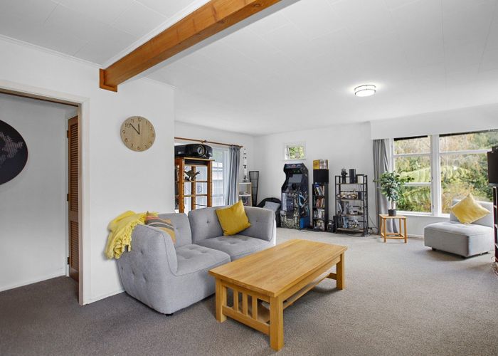  at 7 Winchester Avenue, Pinehaven, Upper Hutt, Wellington