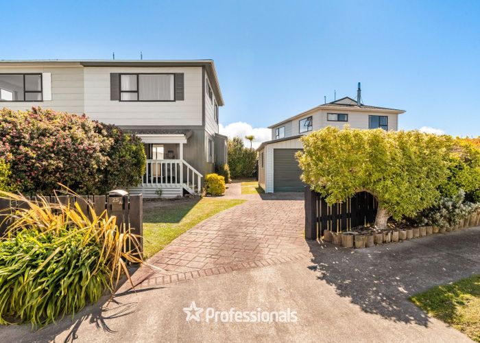  at 25a Outram Grove, Kelson, Lower Hutt, Wellington