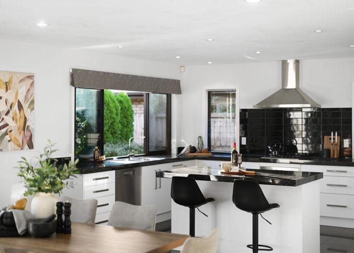  at 5 Briar Rose Court, Huntington, Hamilton, Waikato