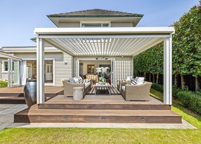  at 118 Hamilton Avenue, Fendalton, Christchurch City, Canterbury