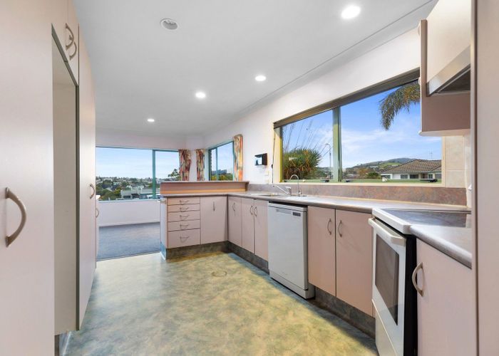  at 10 Homestead Place, Welcome Bay, Tauranga, Bay Of Plenty