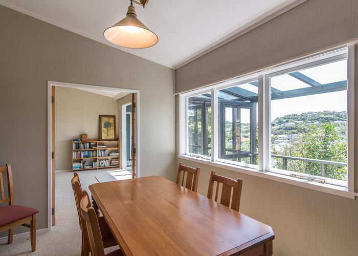  at 18A Everest Street, Khandallah, Wellington